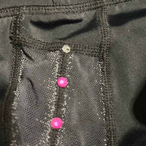 So Pink & White Bra Top with Embellishments & Balera Cropped Leggings Costume - Picture 17 of 17